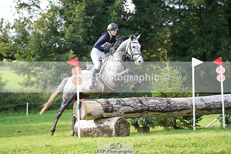231021-140712-19189 - 451-THE.GREY.DANCER-Alice.Sandiford-SC+XC