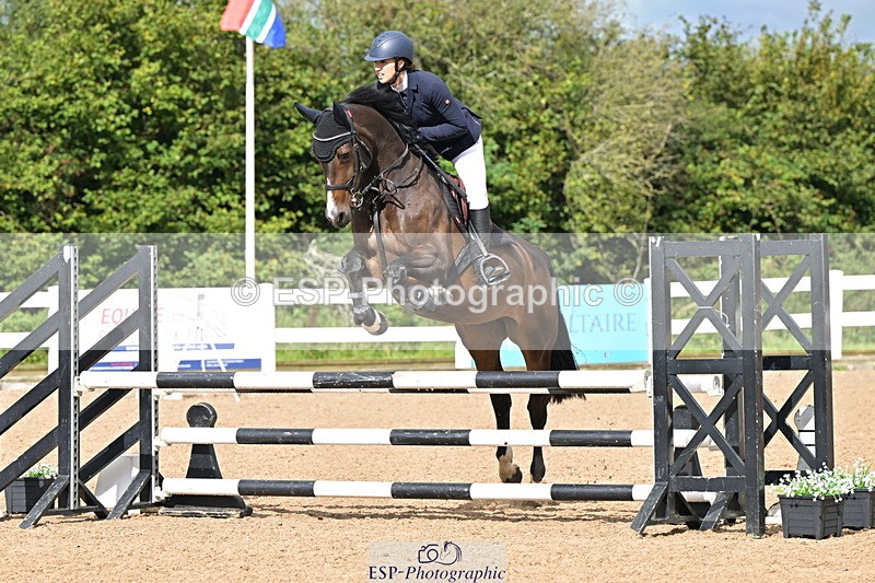 240912A-110521-01088 - Cls 9 Snr Discovery and 1m Open