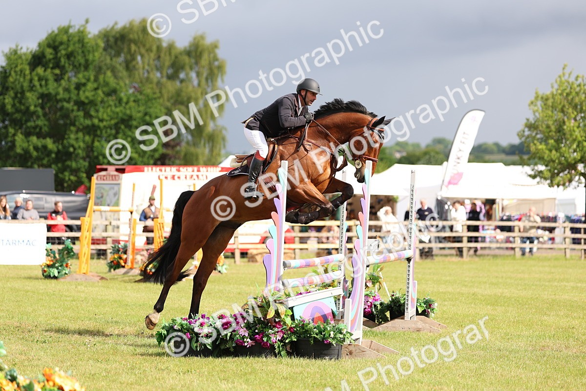 SBM_11883 - Class 205 - Tarmac Senior 1m Open