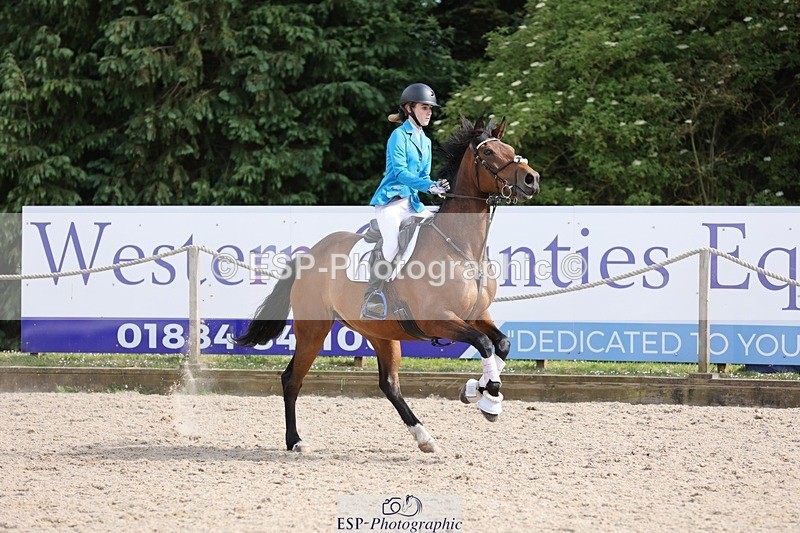 240615-165039-02470 - Cls 11&12 Club and Schools 80cm