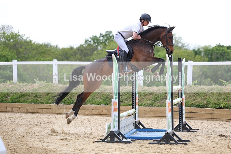 3E7A7450 - Class 8: Senior Foxhunter/1.20 open