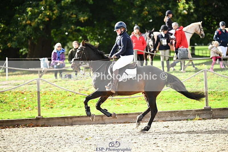 251004A-150332-01644 - Classes 8 & 9 70cm