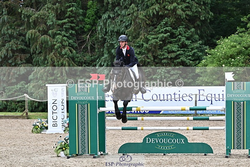 250524A-134019-11784 - D-404-Tom.Jackson-PLOT.TWIST.B