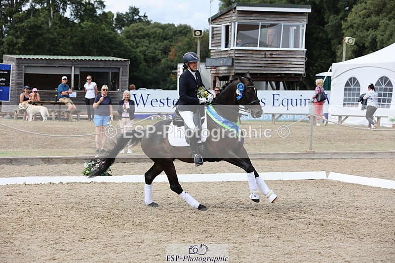 250718A-163402-02894 - Fri Presentations