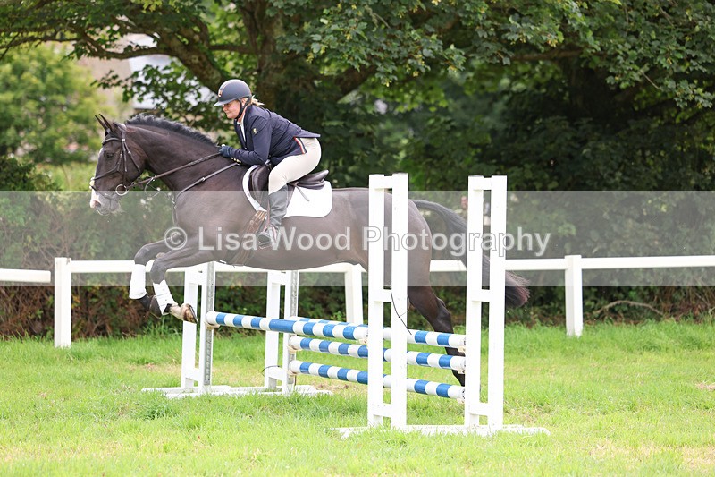 3E7A6010 - Class 3:80cm Juniors and Seniors