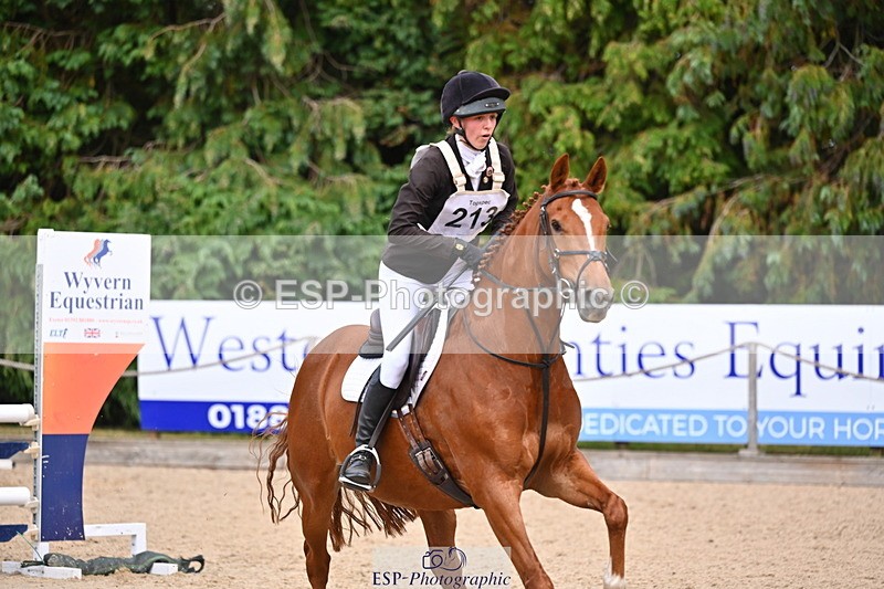 250802A-154514-06420 - E-213-Holly.Partridge-G.FORCE