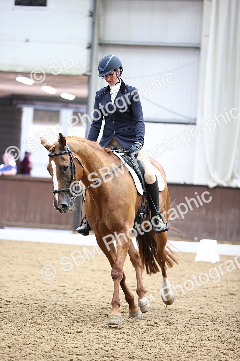 SBM_001975 - Novice 4 - 11.15-13.22