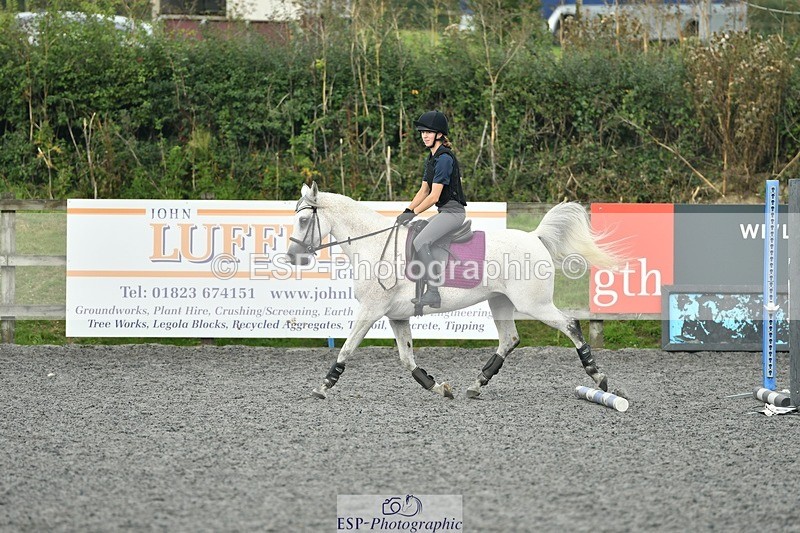 230817-092026-00148 - Theo's 1st Group - Arena