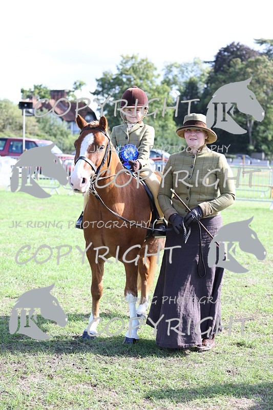 APP_3923 - Class 13 Lead rein