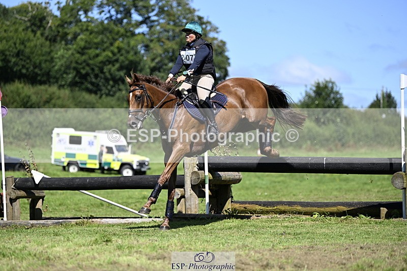 240811A-142610-04548 - 207-