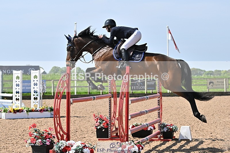 240509A-104524-00974 - Cls 8 Foxhunter