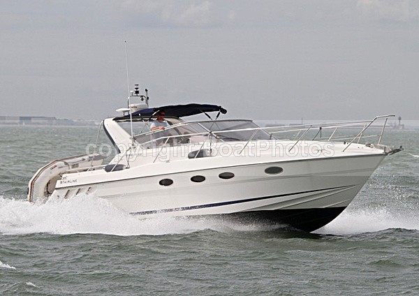 100606 FAIRLINE TARGA 33 IMG_0959 - Motorboats - Open