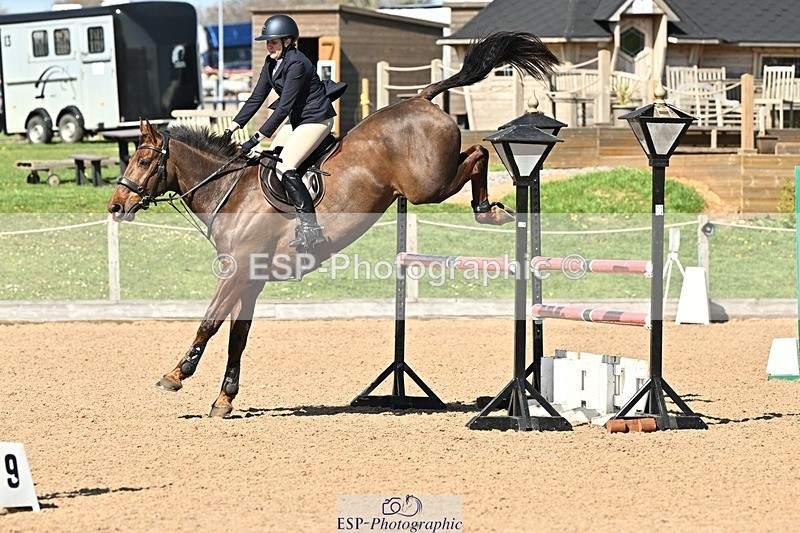 250416-153027-01770 - Cls 6 Foxhunter and 1.20m