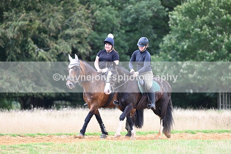 DSC_5205 - Time at Statue 11:46 to 12:16