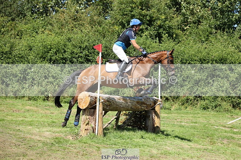 240811A-140854-04641 - 205-