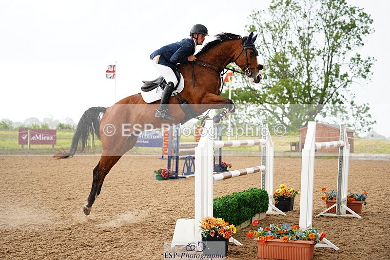 240526A-125904-08199 - Cls 27 Chard Equ May Grand Prix