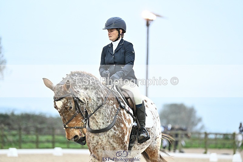 241103-160017-03288 - Novice 1 - 14.44 to 16.08