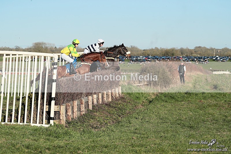 PtP 210326 1283 - VWH Cirencester Races 21/03/26