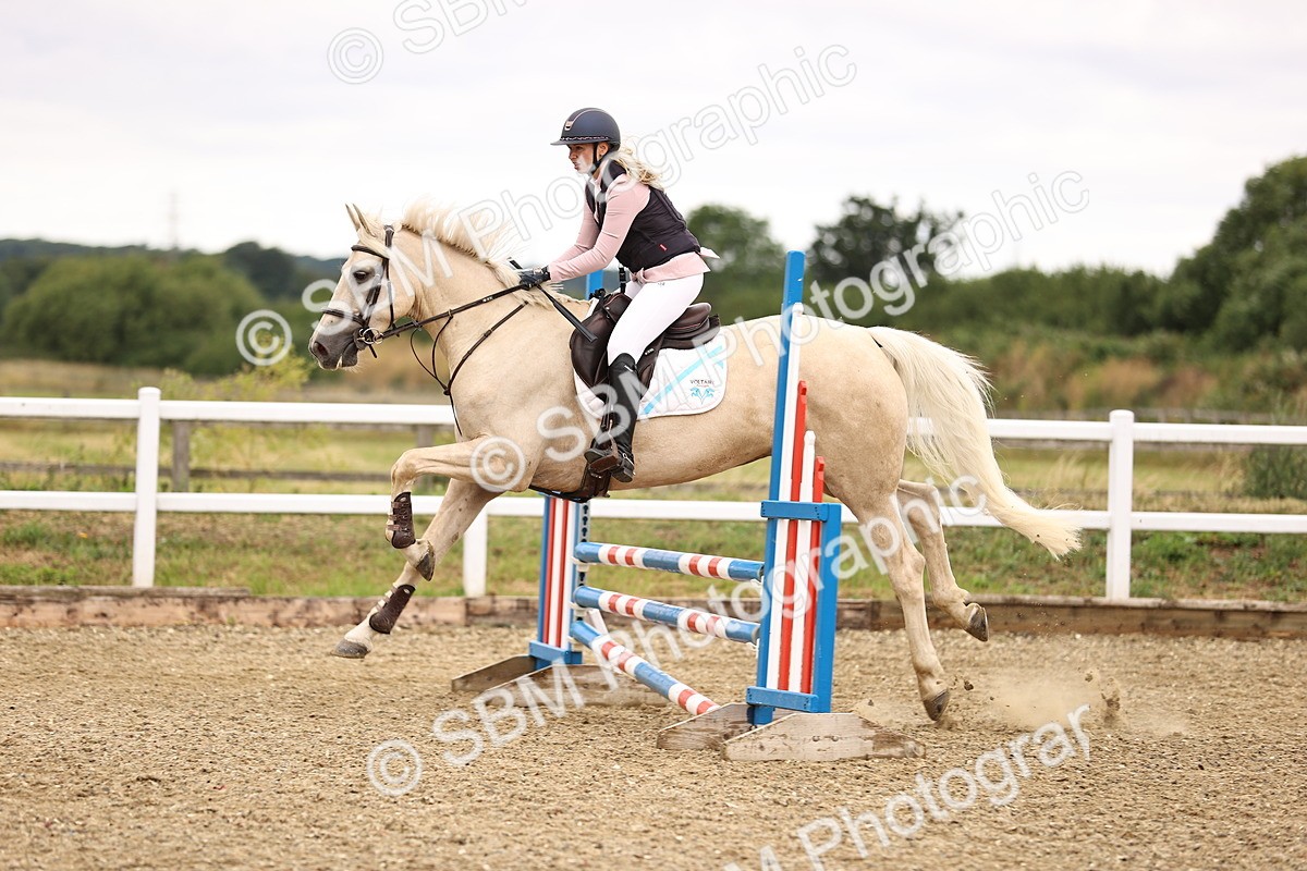 SBM_000028 - Class 1 - Clear Round