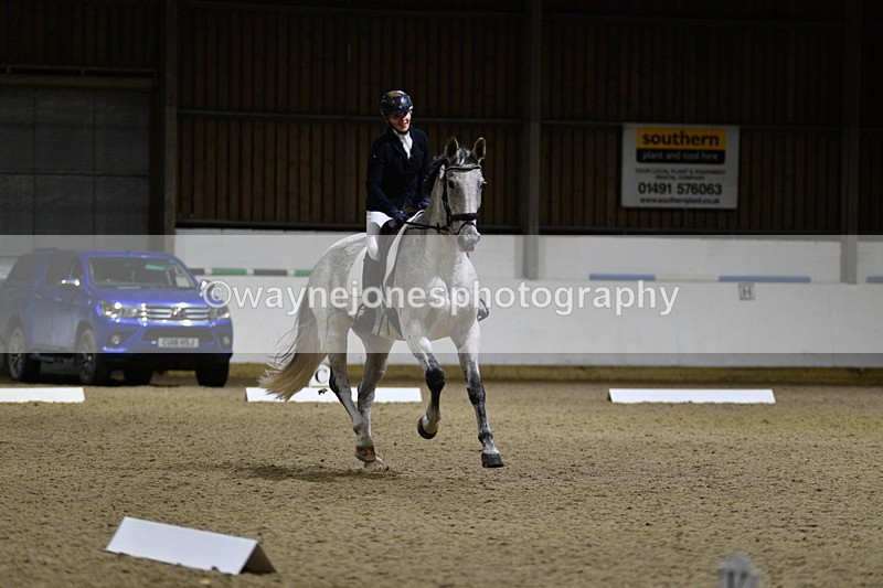 WJ5_8915 - Class 5 Novice Test 3