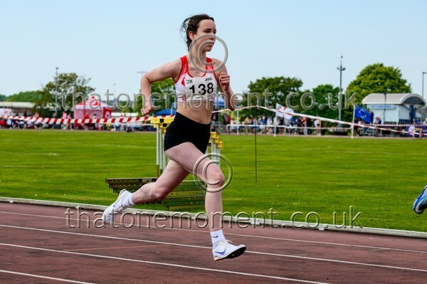 West25Sat-910140 - Track Female Set Two