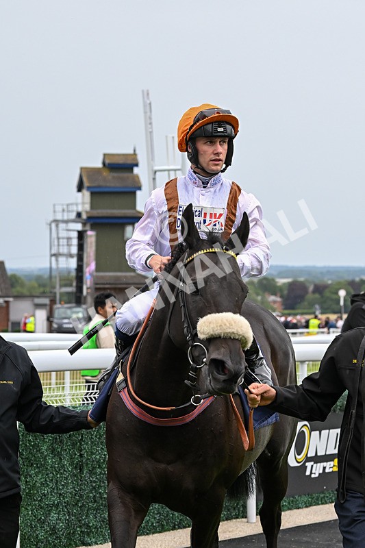 040725-Race 2-Emeralds Pride-4368 - Race 2