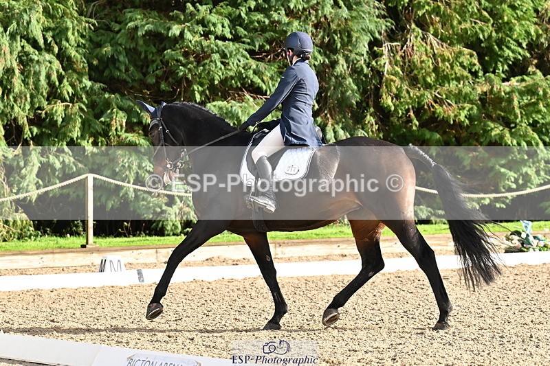 251023A-151052-05353 - C-254-Emily.Mainieri