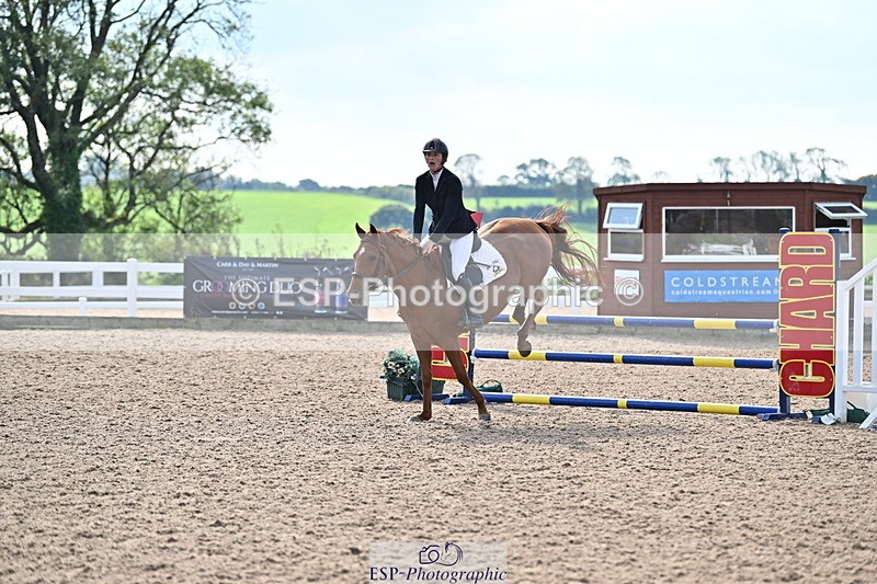 241004A-120522-01789 - Fri 08 85cm Amateur Quals