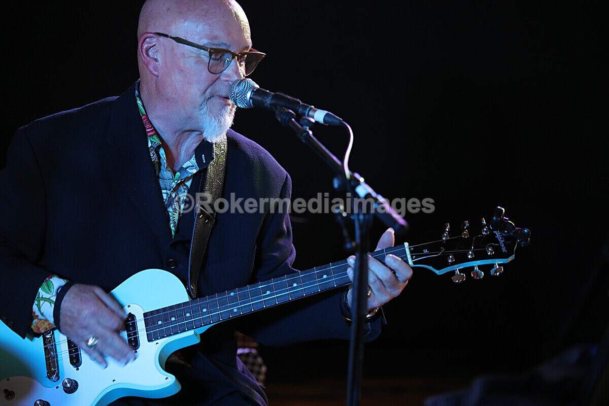 FOLK N BLUES-406 - FOLK and BLUES SEPT 2022