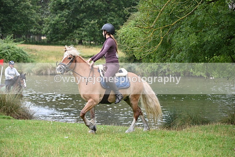 WJ7_6425 - Time at Water 09:30 to 10:00