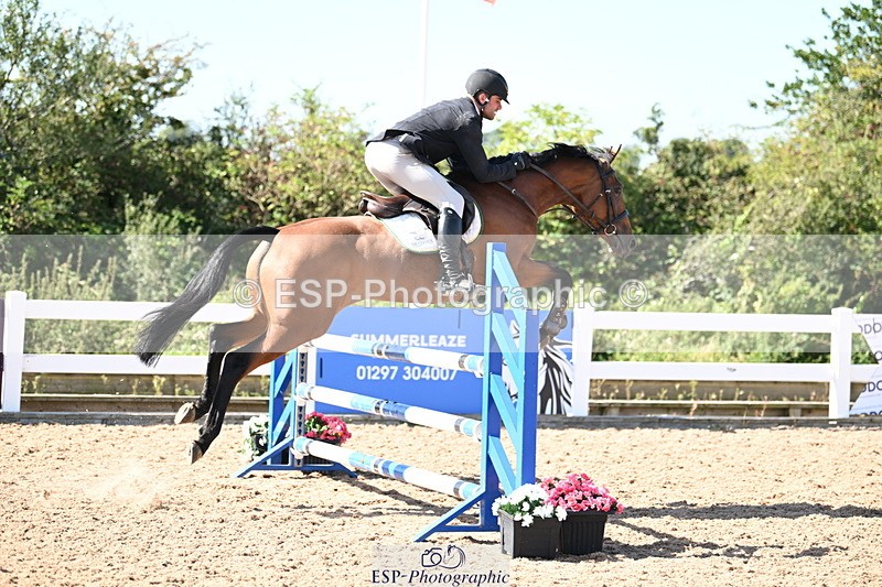 240914A-142809-07634 - Cls 24-S 1.05m Amateur Qualifier