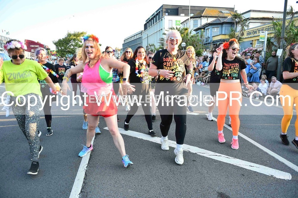 SH4_3855 - Carnival Procession.