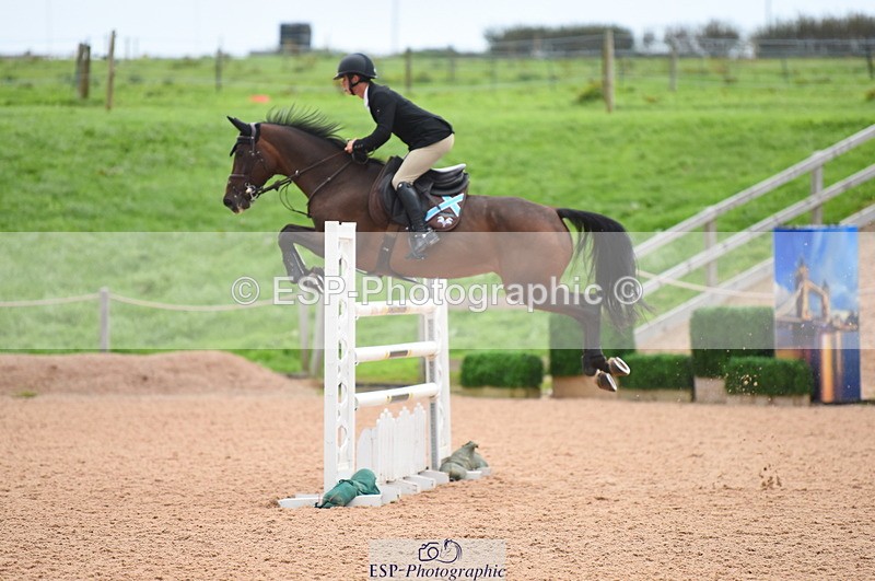 230927A-235514-00571 - Cls 6 National 1.30m