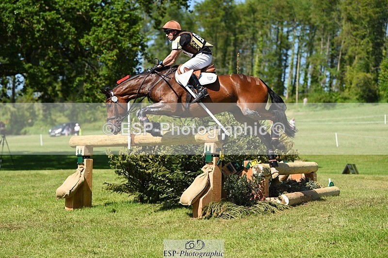 230527-163132-12044 - 371-JERPOINT_ECLIPSE-Max_Gordon-XC