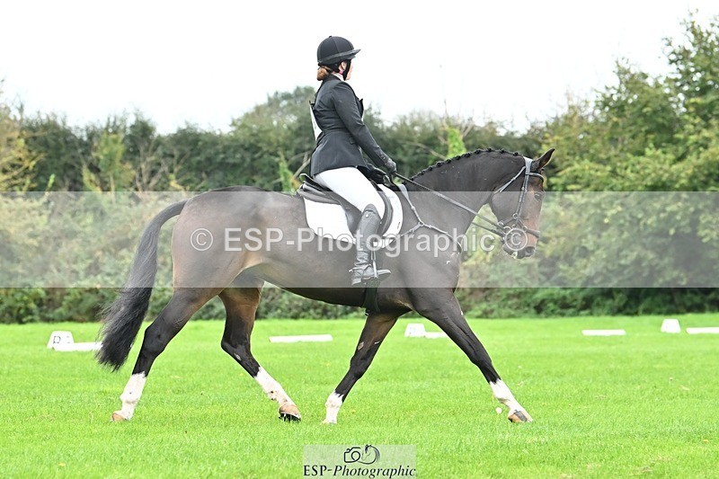 241024-121025-02652 - 323-Nicky.Blastland-FOUNDATIONS.HUSTLER