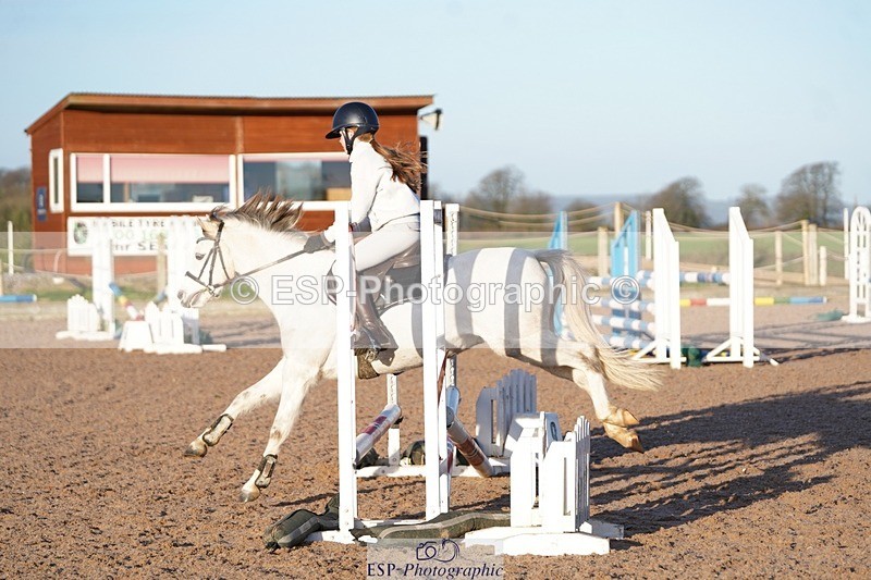 250125-100158-00888 - Clear Round 40cm and 50cm