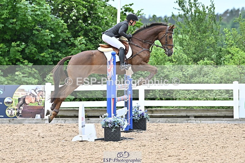 240523A-125726-01847 - Cls 4 Snr 1.20m Open