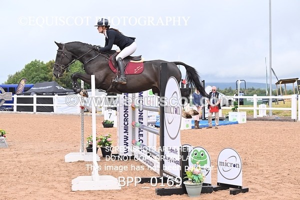 BPP_0169 - CLASS 25 SUN HOYS Redpost Equestrian Senior Foxhunter Second Round