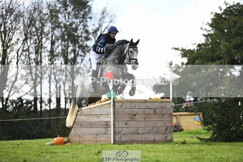 231022-140917-28971 - 336-SAUNDERSCOURT.AMBASSADOR-Adam.Trew-XC