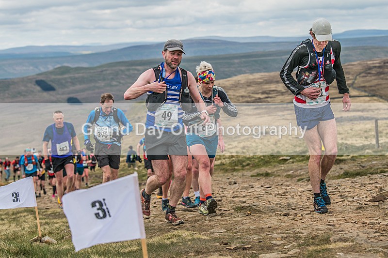 3 Peaks-721 - The 3 Peaks Race Saturday 27th April 2024