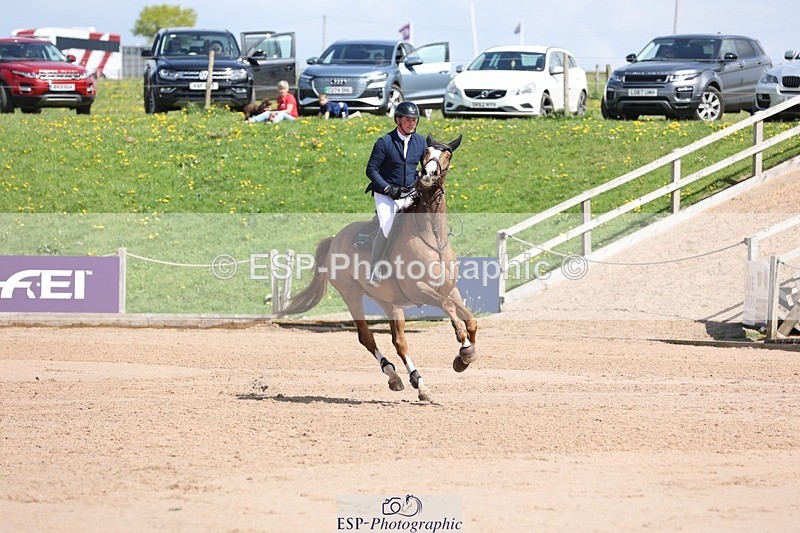 250427-125604-16853 - Cls 12 - 2 Star Big Tour L Ranking GP start to break