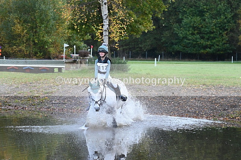 WJ7_0058 - 80cm Cam 2 Water Time 10:24 to 10:44