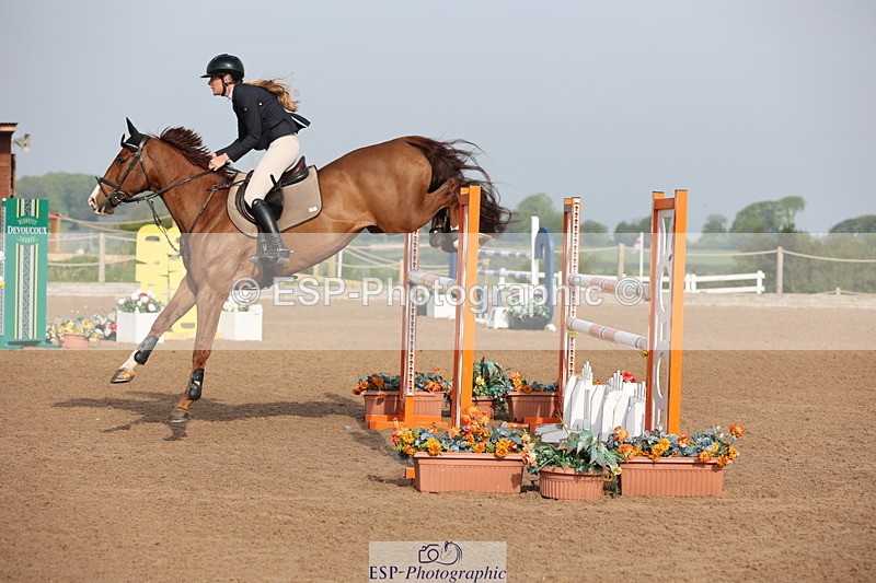 240511A-084007-10712 - Cls 32 Foxhunter