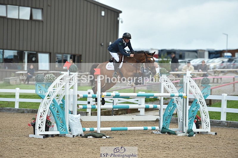 230723A-120316-11351 - Cls 32, 6 Yr Olds 1.20m