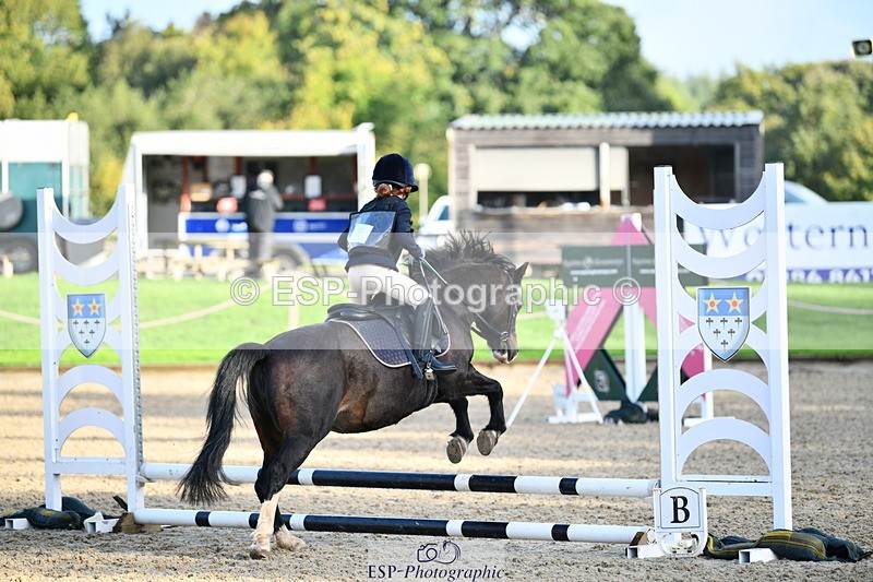 251004A-092352-00151 - Classes 1-2-3 40cm