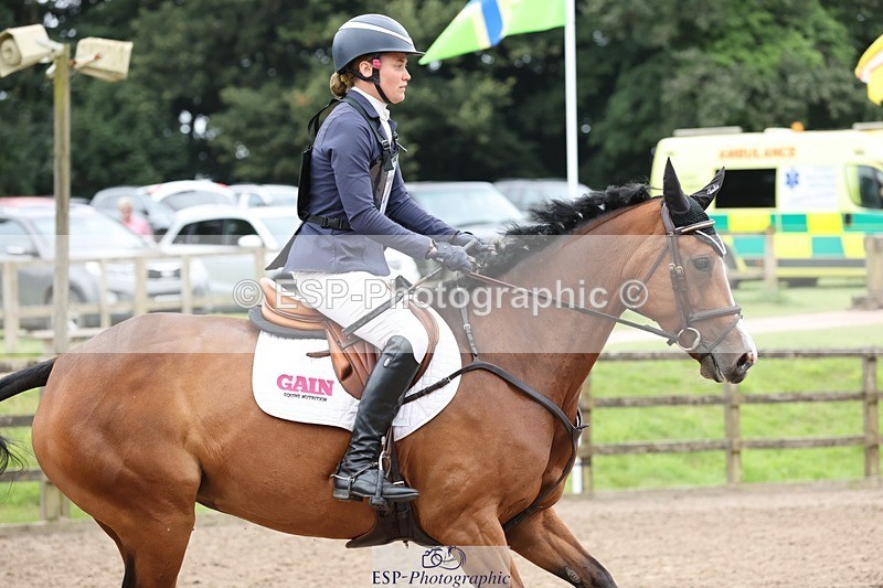 240803-111842-02262 - 073-Keara_Schmidt-CALLISTA_DIAMOND