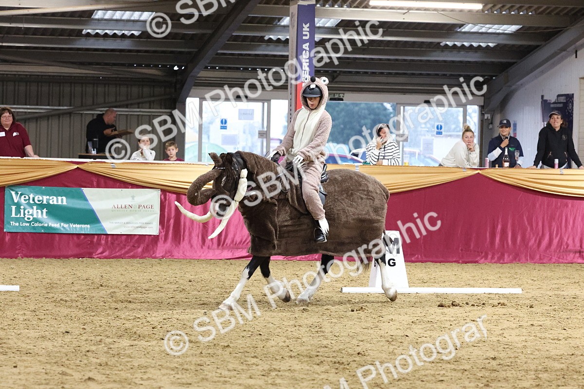 SBM_09757 - Class 52 Strictly Fancy Dress-Age