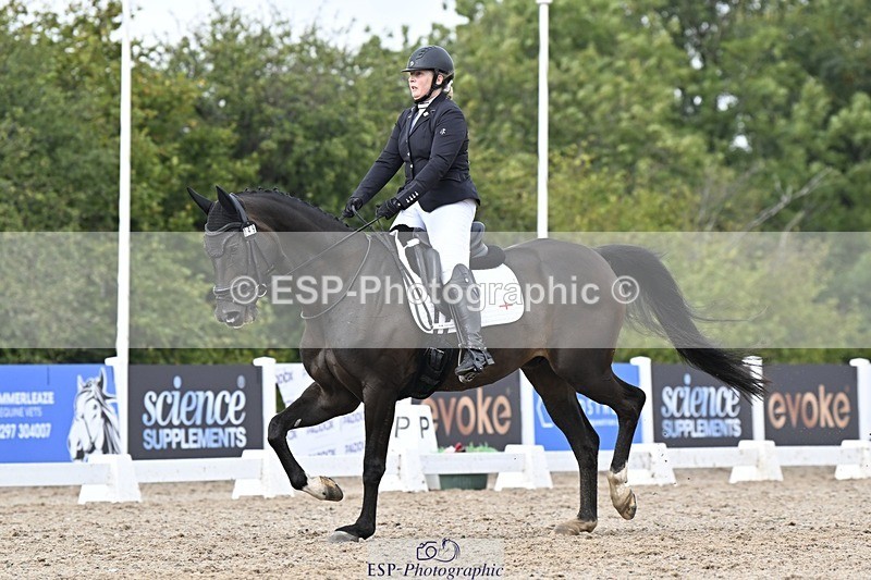 250907-153326-09151 - 049-Laura.ColeGavin.10