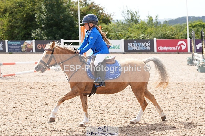250805-145131-00018 - Clear Round and 60cm