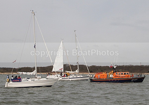 100411 JLP SAILING CLUB - RNLI IMG_0709 - APRIL 11th 2010 - JLP SAILING CLUB & RNLI